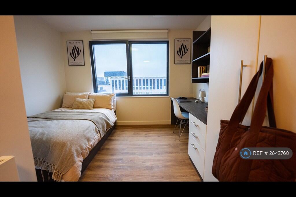 4 bed Studio for rent in Sheffield. From OpenRent 4 bed Studio for rent in Sheffield. From OpenRent