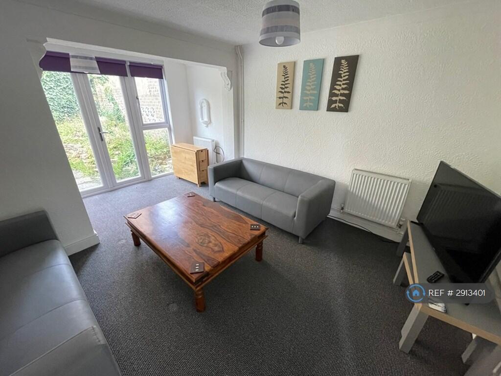 1 bed House Share for rent in Canterbury. From OpenRent