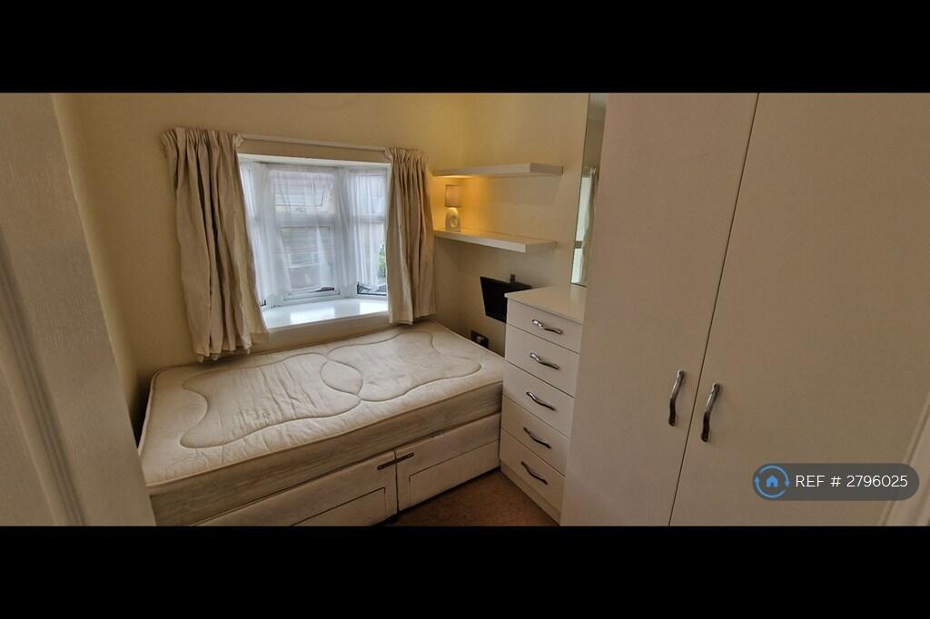 1 bed House Share for rent in Southampton. From OpenRent