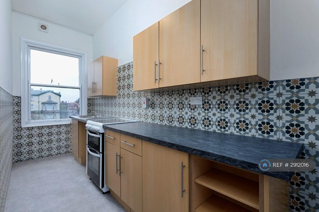 1 bed 1st Floor Flat for rent in Scarborough. From OpenRent 1 bed 1st Floor Flat for rent in Scarborough. From OpenRent
