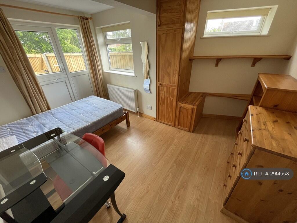 1 bed House Share for rent in Rough Common. From OpenRent 1 bed House Share for rent in Rough Common. From OpenRent