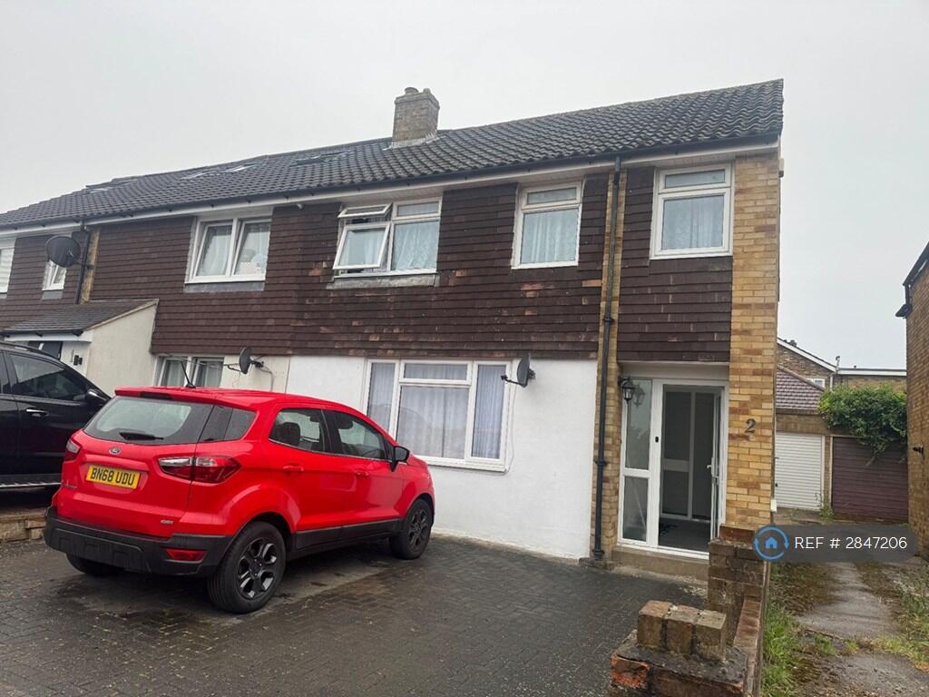 1 bed House Share for rent in Uxbridge. From OpenRent