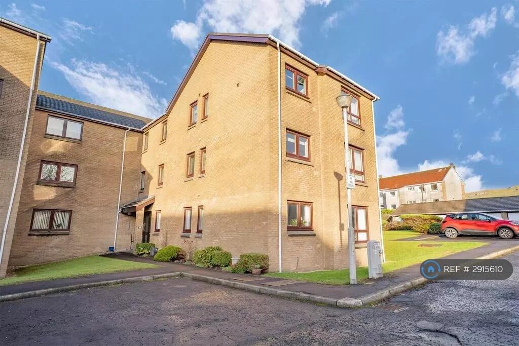 1 bed 1st Floor Flat for rent in Largs. From OpenRent