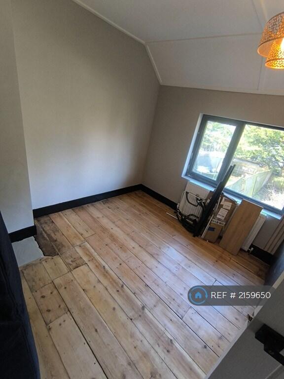 1 bed House Share for rent in Portslade-by-Sea. From OpenRent