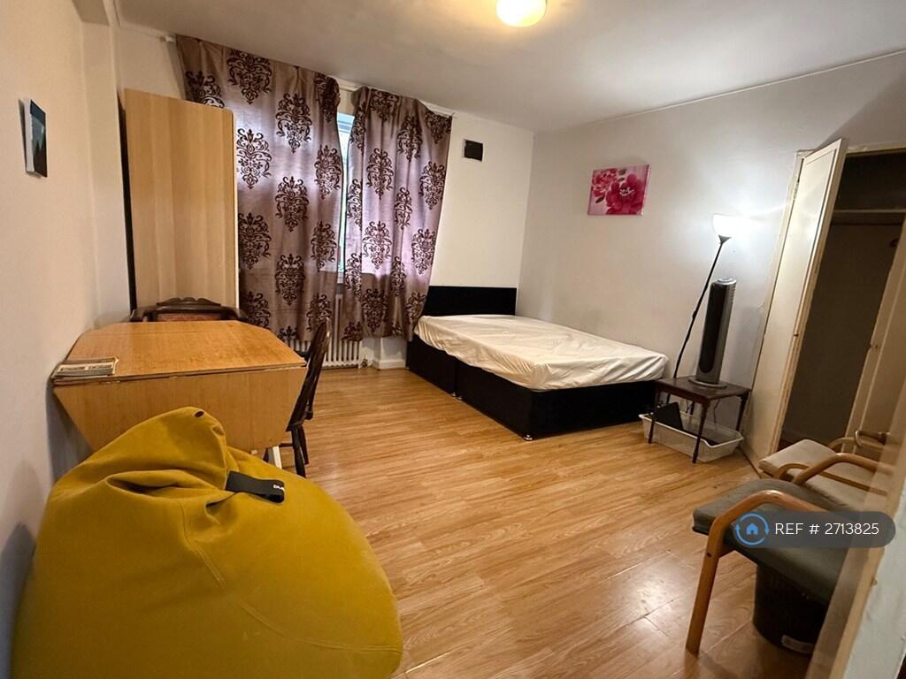 1 bed Flat Share for rent in Kingston upon Thames. From OpenRent
