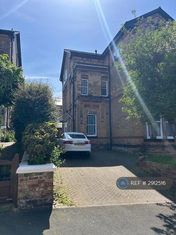 2 bed 1st Floor Flat for rent in Scarborough. From OpenRent