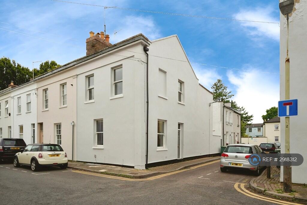 1 bed House Share for rent in Cheltenham. From OpenRent