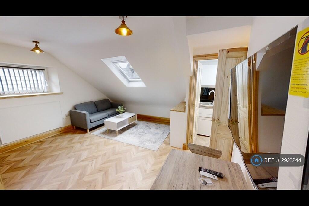 4 bed Studio for rent in Weston-Super-Mare. From OpenRent