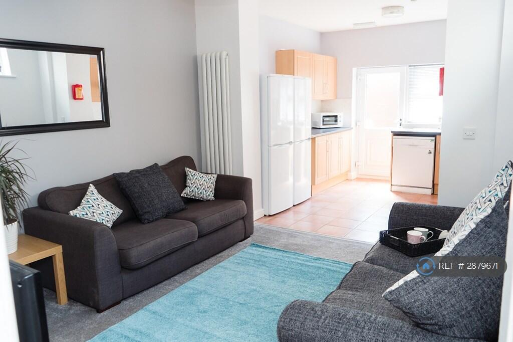 6 bed End of Terrace for rent in Sheffield. From OpenRent 6 bed End of Terrace for rent in Sheffield. From OpenRent