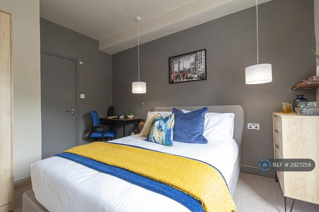 1 bed House Share for rent in Huddersfield. From OpenRent