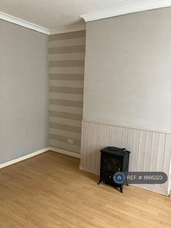 2 bed Mid Terraced House for rent in Barnsley. From OpenRent