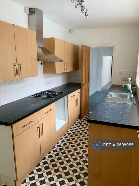 2 bed Mid Terraced House for rent in Stoke-on-Trent. From OpenRent 2 bed Mid Terraced House for rent in Stoke-on-Trent. From OpenRent