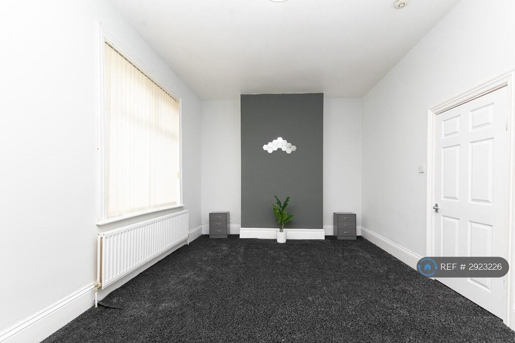 2 bed End of Terrace for rent in Sunderland. From OpenRent