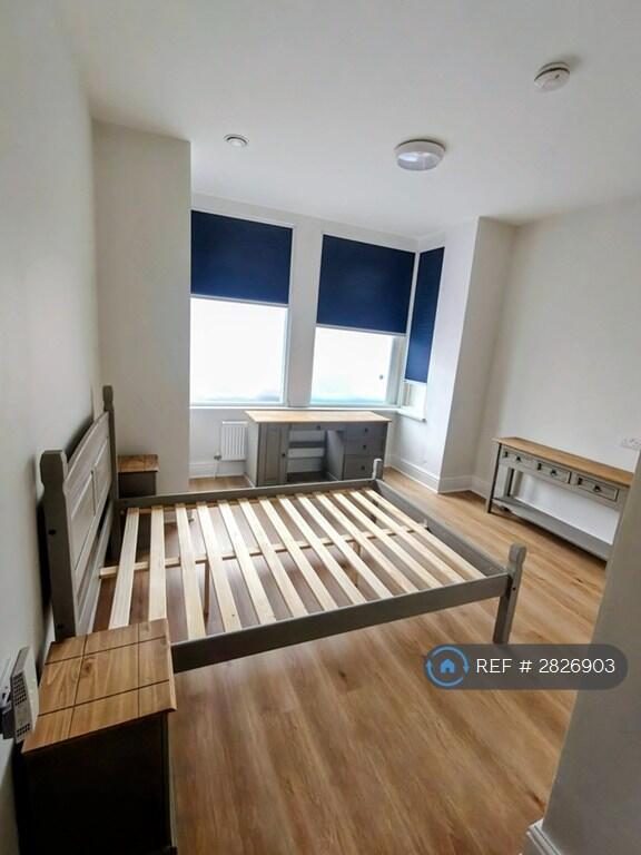 1 bed House Share for rent in Hull. From OpenRent