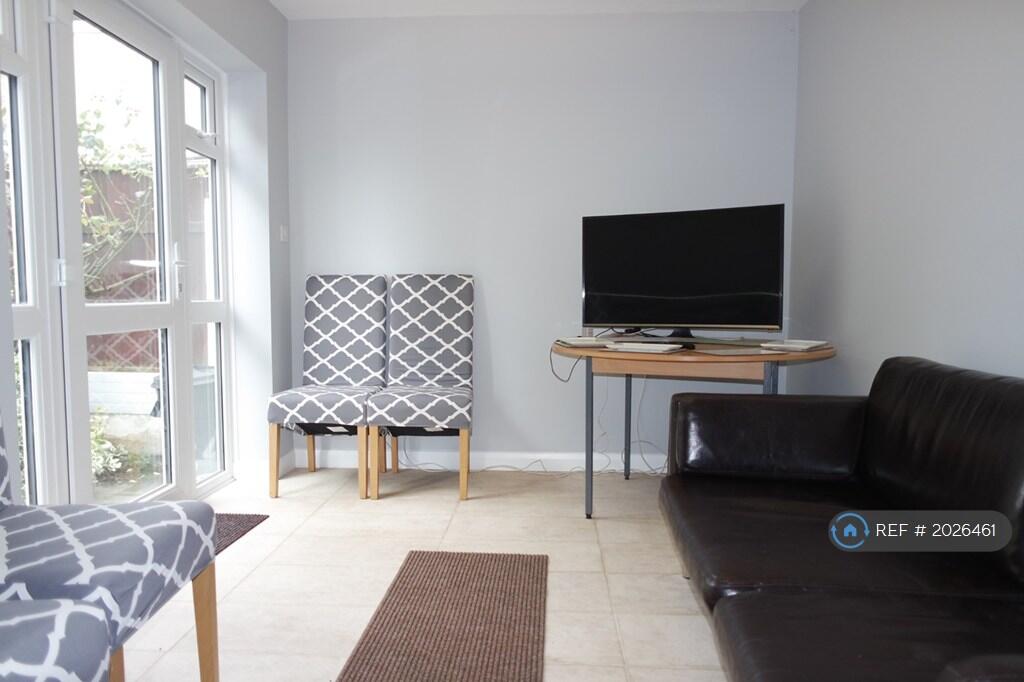 1 bed House Share for rent in Crewe. From OpenRent 1 bed House Share for rent in Crewe. From OpenRent