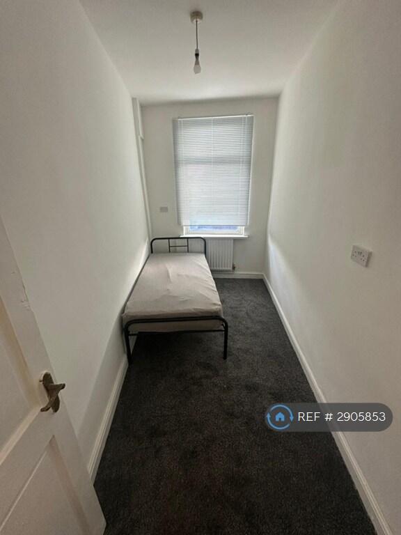 1 bed House Share for rent in Wakefield. From OpenRent 1 bed House Share for rent in Wakefield. From OpenRent