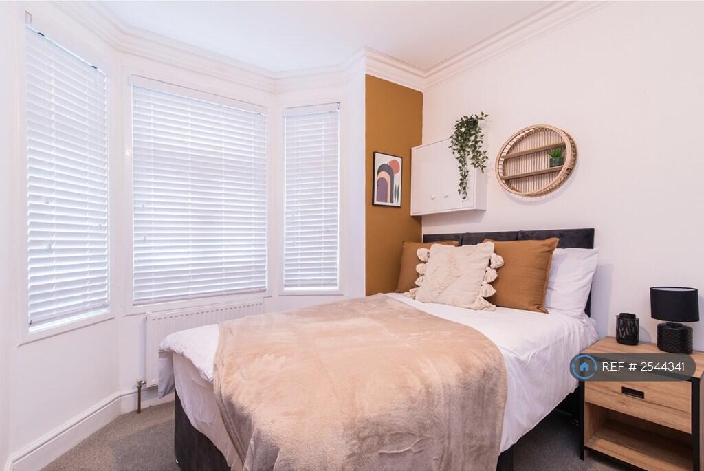 1 bed House Share for rent in Rugby. From OpenRent 1 bed House Share for rent in Rugby. From OpenRent