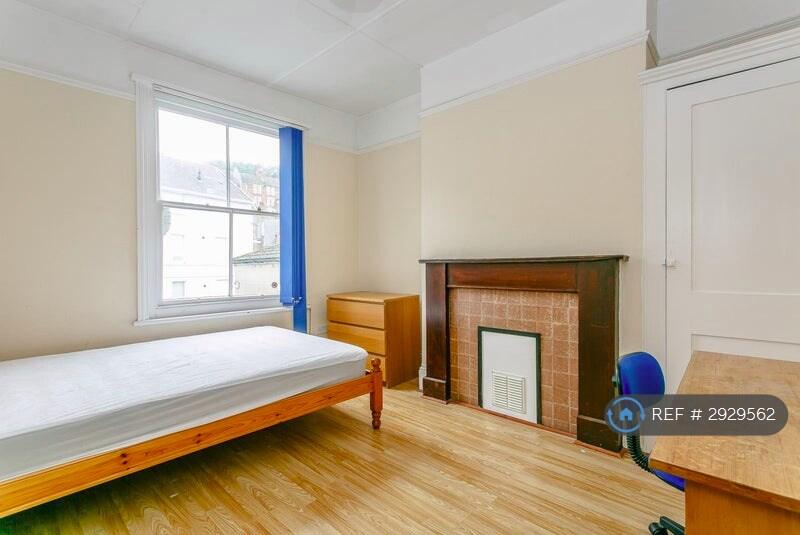 1 bed House Share for rent in Hastings. From OpenRent 1 bed House Share for rent in Hastings. From OpenRent