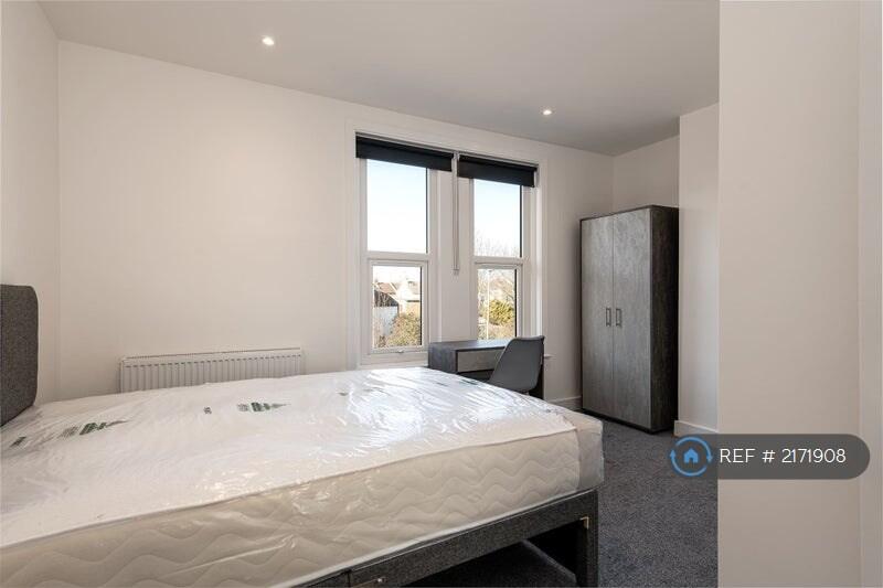 1 bed House Share for rent in Gillingham. From OpenRent 1 bed House Share for rent in Gillingham. From OpenRent