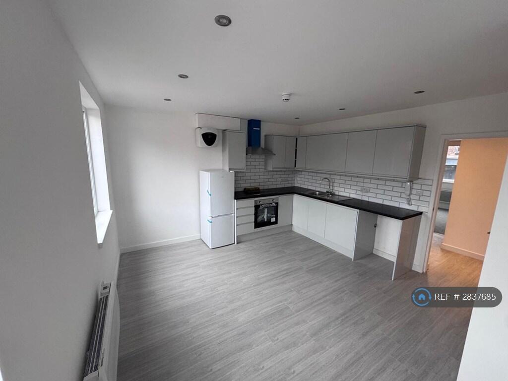 1 bed 1st Floor Flat for rent in Stoke-on-Trent. From OpenRent 1 bed 1st Floor Flat for rent in Stoke-on-Trent. From OpenRent