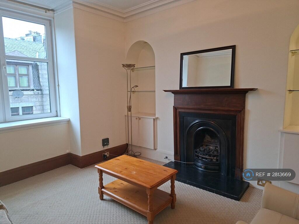 1 bed 1st Floor Flat for rent in Aberdeen. From OpenRent