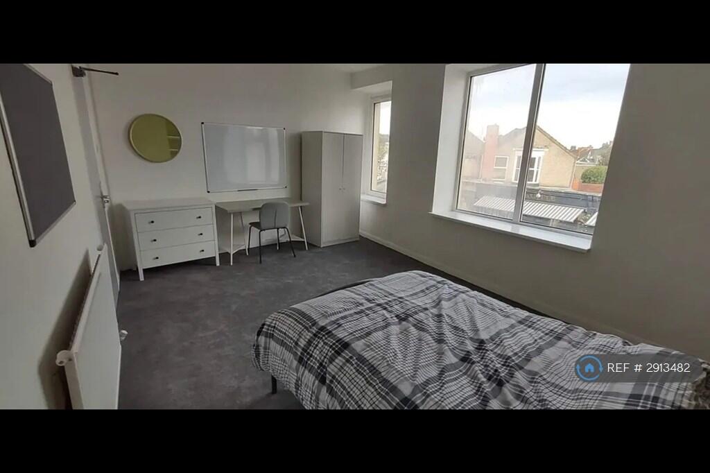 6 bed Mid Terraced House for rent in Swansea. From OpenRent 6 bed Mid Terraced House for rent in Swansea. From OpenRent