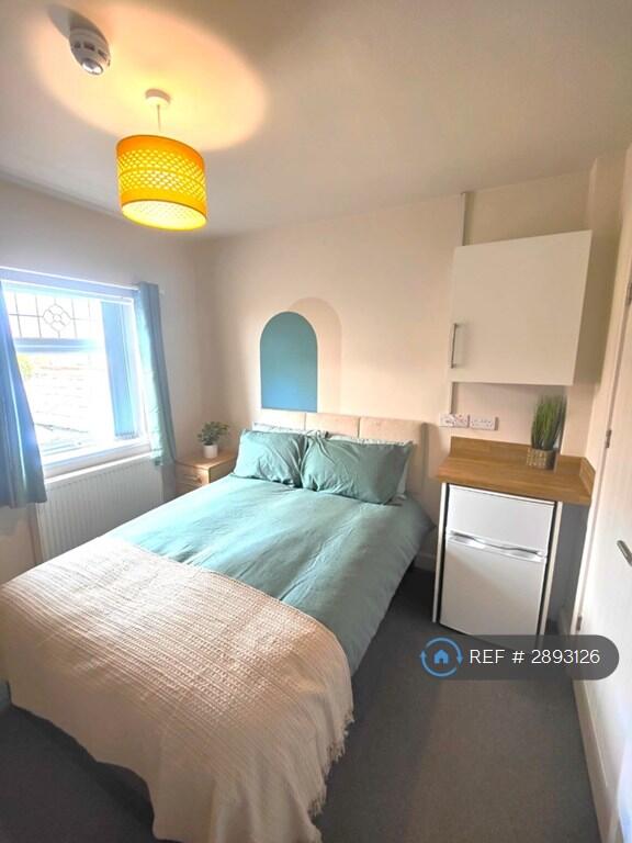 1 bed House Share for rent in Nuneaton. From OpenRent 1 bed House Share for rent in Nuneaton. From OpenRent