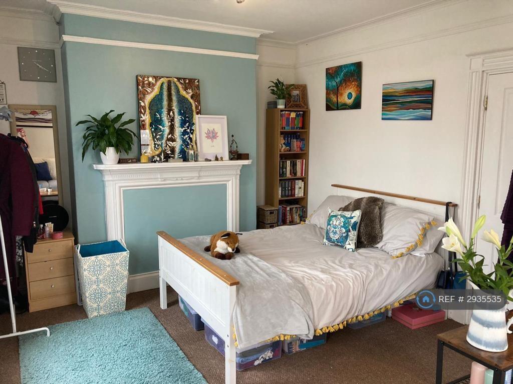 4 bed Studio for rent in Leckhampton Hill. From OpenRent 4 bed Studio for rent in Leckhampton Hill. From OpenRent