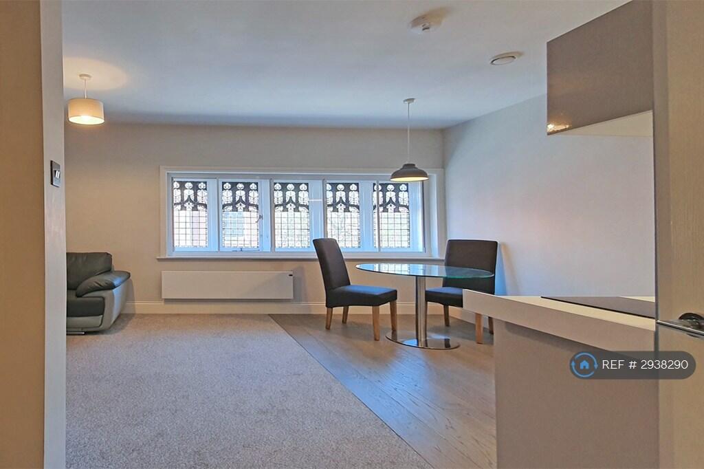 1 bed 1st Floor Flat for rent in Warrington. From OpenRent