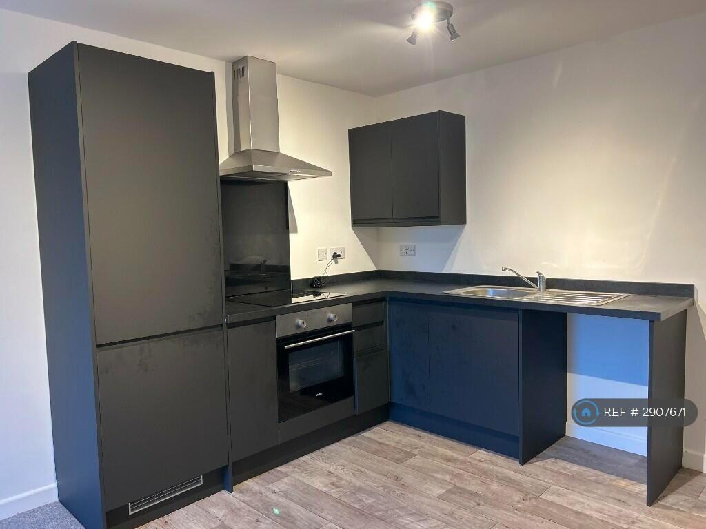1 bed 1st Floor Flat for rent in Derby. From OpenRent