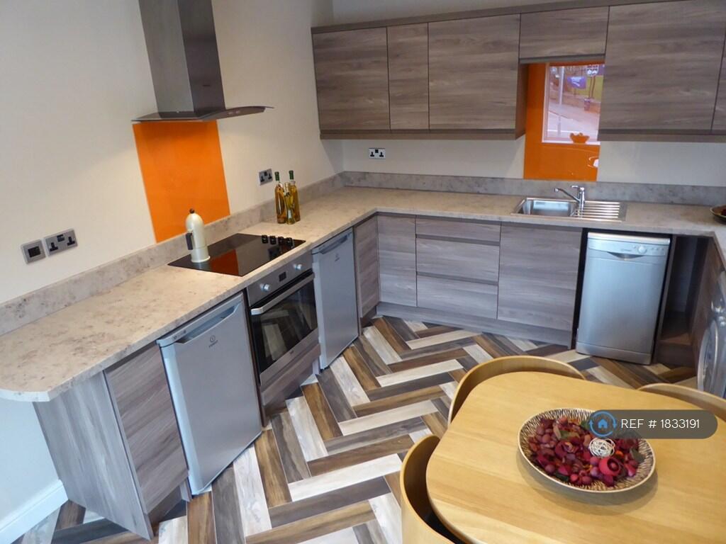 1 bed 1st Floor Flat for rent in Shipley. From OpenRent