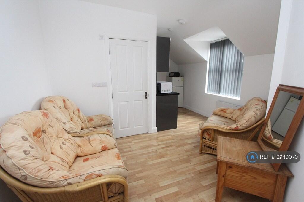 1 bed 1st Floor Flat for rent in Leicester Forest East. From OpenRent 1 bed 1st Floor Flat for rent in Leicester Forest East. From OpenRent