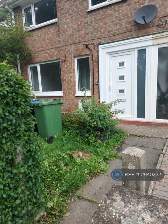 3 bed Mid Terraced House for rent in Newton Aycliffe. From OpenRent