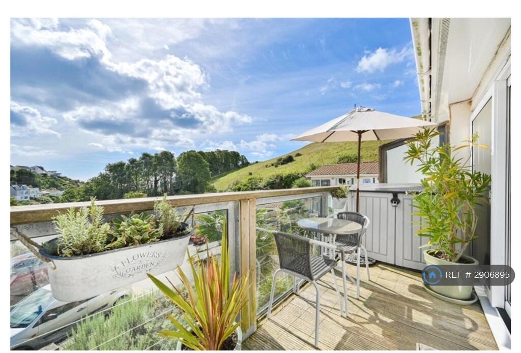 1 bed 1st Floor Flat for rent in Downderry. From OpenRent 1 bed 1st Floor Flat for rent in Downderry. From OpenRent