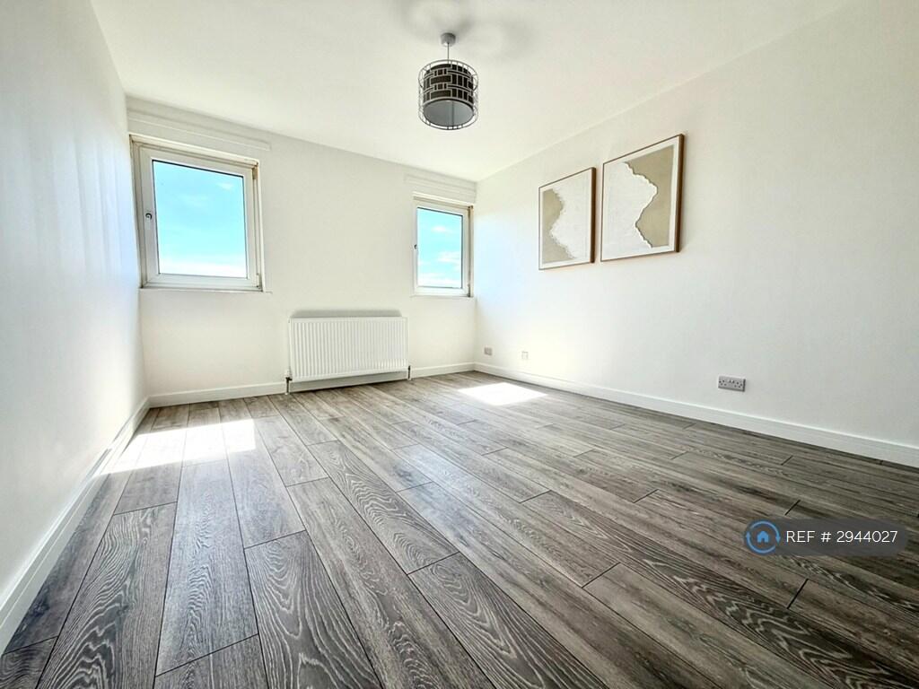 2 bed 1st Floor Flat for rent in Leven. From OpenRent