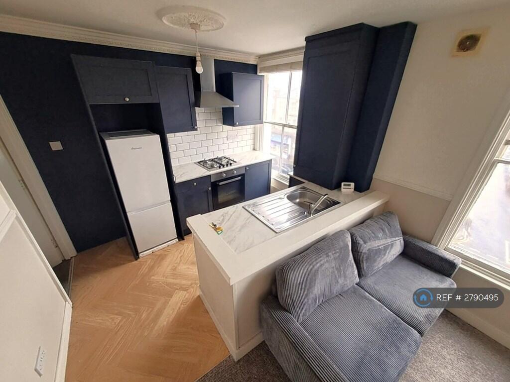1 bed 1st Floor Flat for rent in Scarborough. From OpenRent 1 bed 1st Floor Flat for rent in Scarborough. From OpenRent