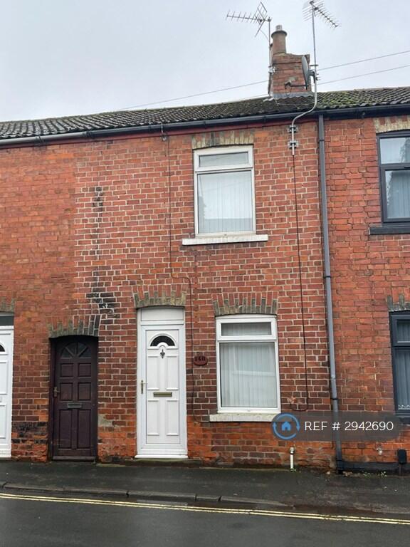 2 bed Mid Terraced House for rent in Howden. From OpenRent