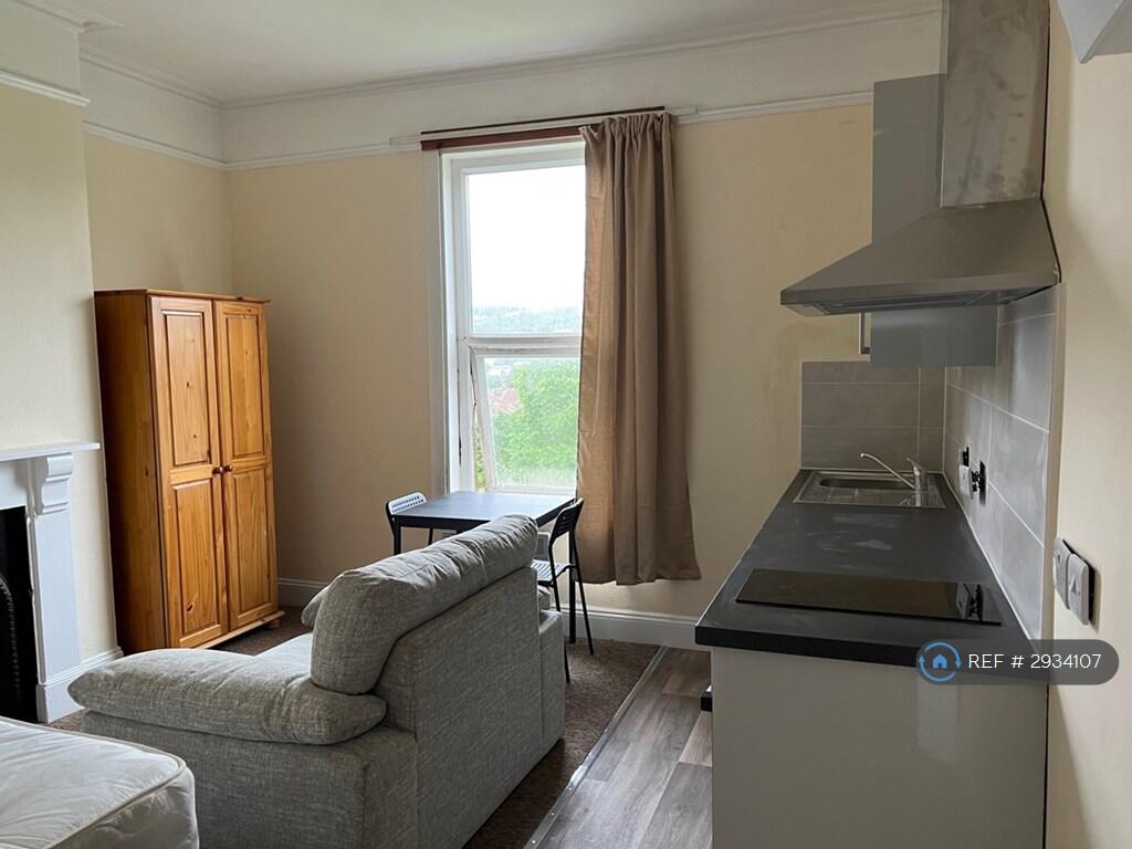 1 bed Flat Share for rent in Bath. From OpenRent