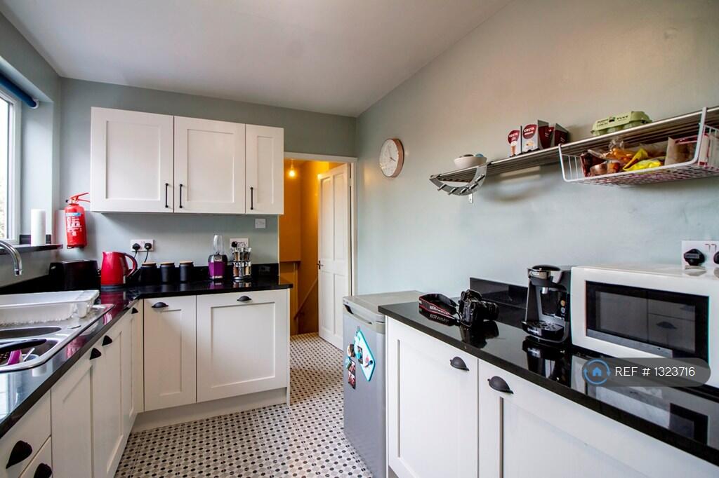 1 bed House Share for rent in Newcastle upon Tyne. From OpenRent