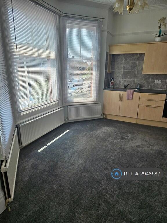 4 bed Studio for rent in Lowestoft. From OpenRent