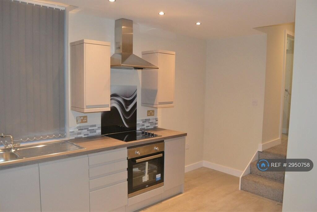 1 bed 1st Floor Flat for rent in Nottingham. From OpenRent