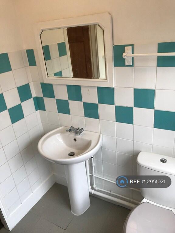 4 bed Studio for rent in Marple. From OpenRent 4 bed Studio for rent in Marple. From OpenRent