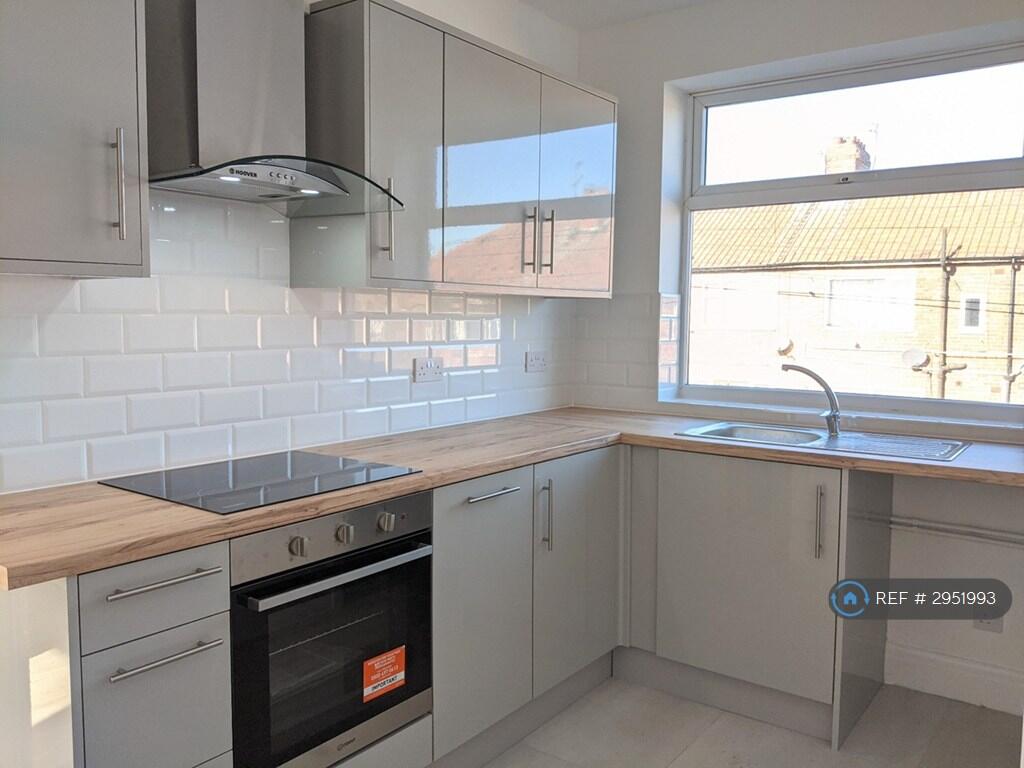 2 bed 1st Floor Flat for rent in Wallsend. From OpenRent