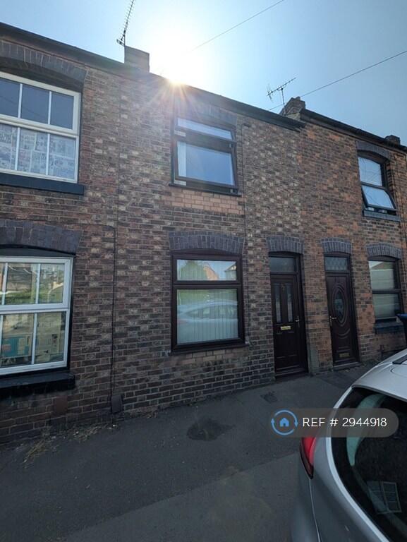 2 bed Mid Terraced House for rent in Hinckley. From OpenRent