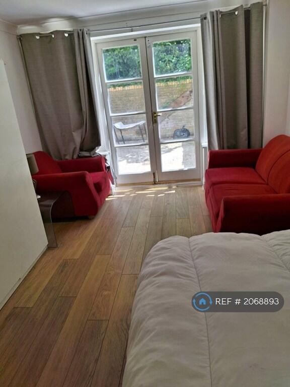 1 bed House Share for rent in Berechurch. From OpenRent