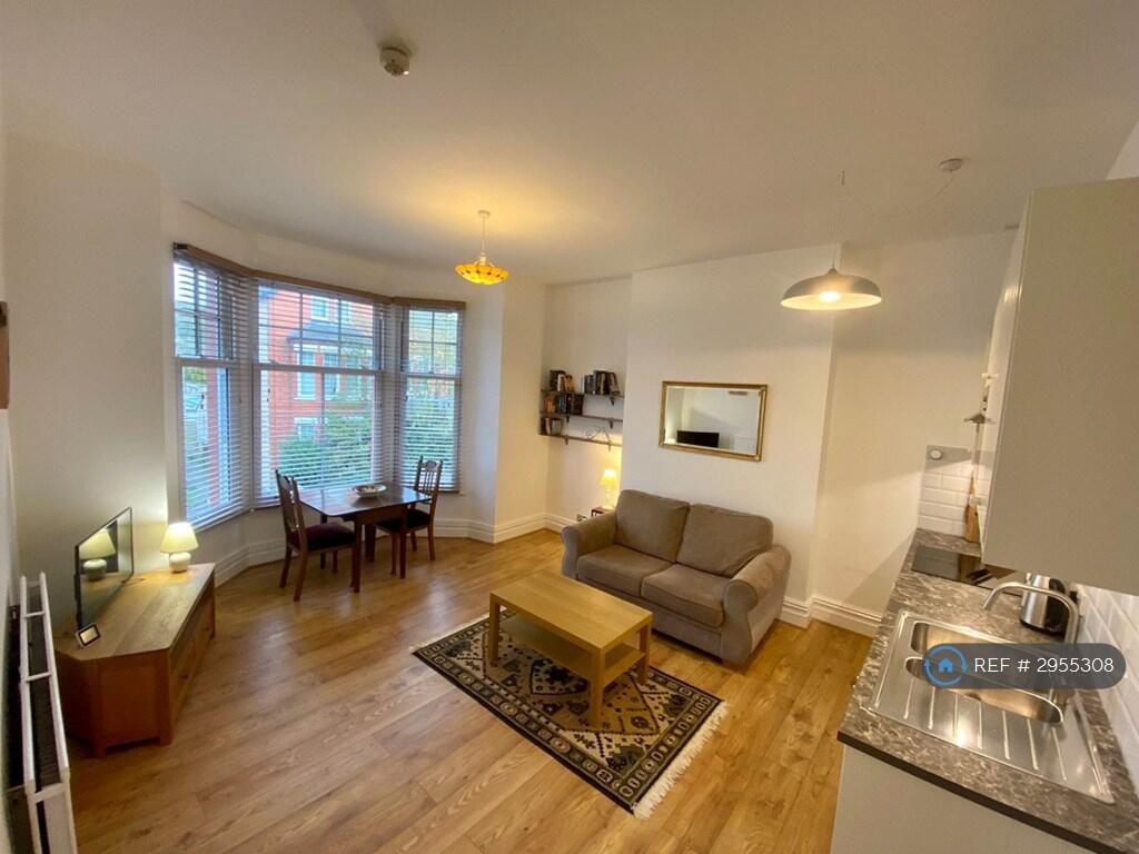 1 bed 1st Floor Flat for rent in Colwyn Bay. From OpenRent 1 bed 1st Floor Flat for rent in Colwyn Bay. From OpenRent