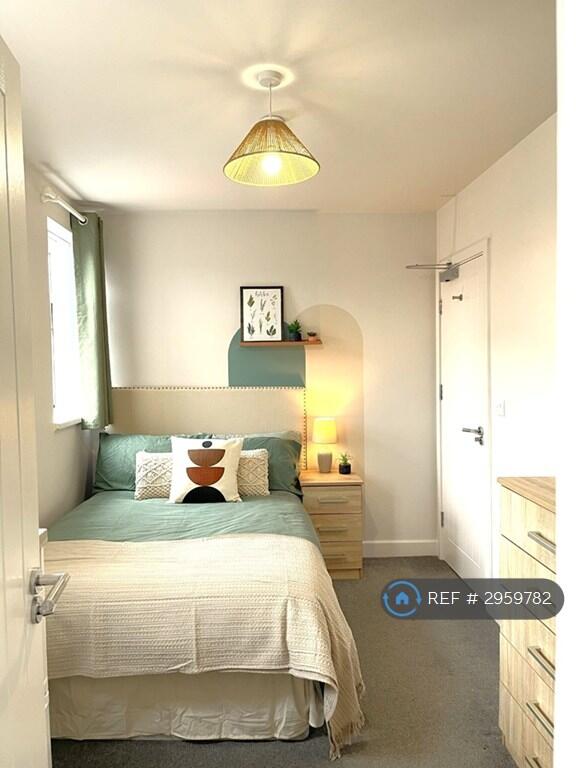 1 bed House Share for rent in Nuneaton. From OpenRent