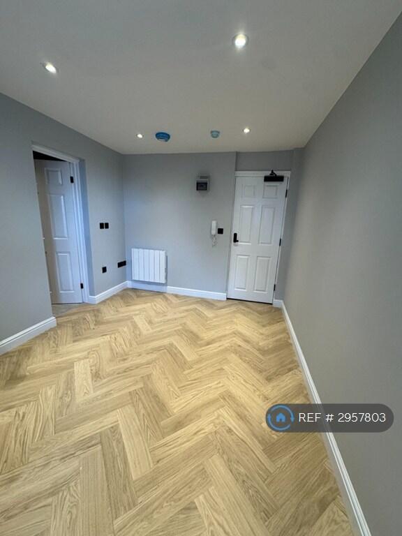 4 bed Studio for rent in Doncaster. From OpenRent