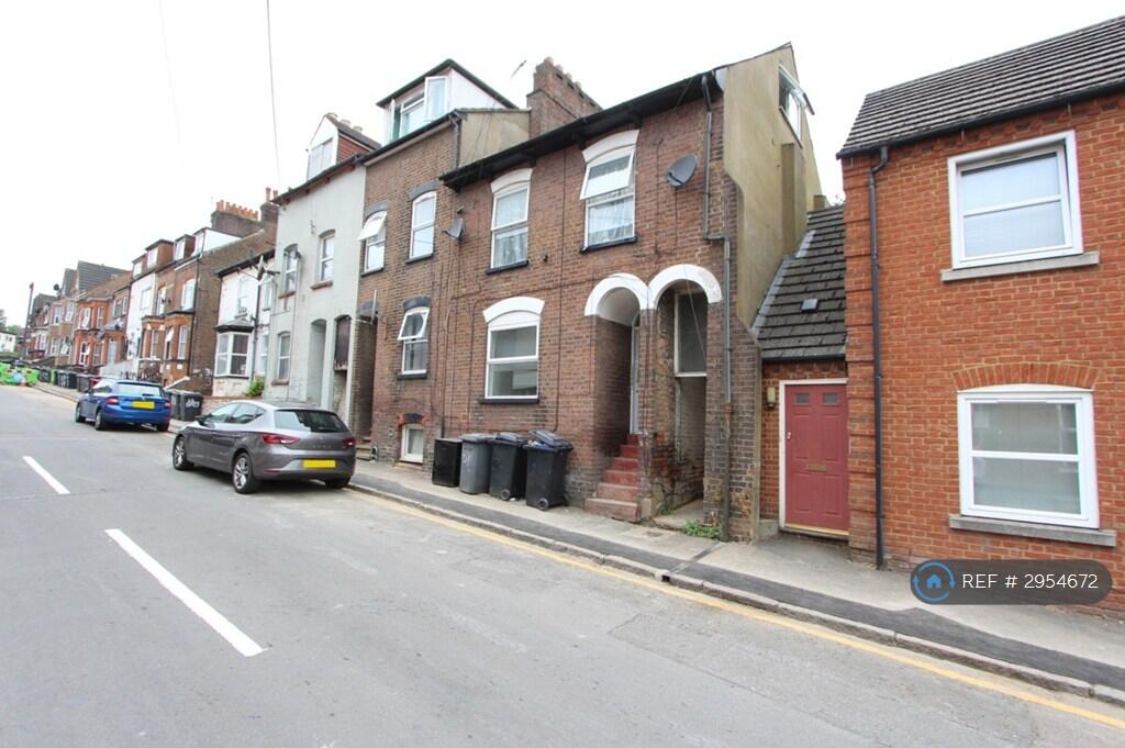 4 bed Studio for rent in Luton. From OpenRent 4 bed Studio for rent in Luton. From OpenRent