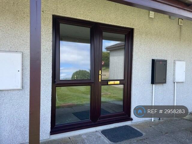1 bed 1st Floor Flat for rent in No Man's Land. From OpenRent 1 bed 1st Floor Flat for rent in No Man's Land. From OpenRent